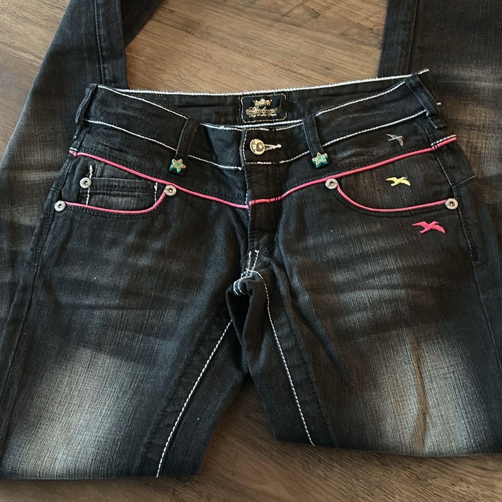 Akademiks Jeans Black distressed Denim birds Embroidered with Colorful …
